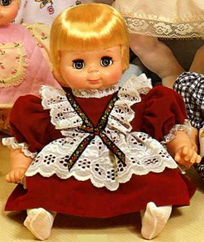 Vogue Dolls - Hug-A-Bye Baby - Red Dress - кукла